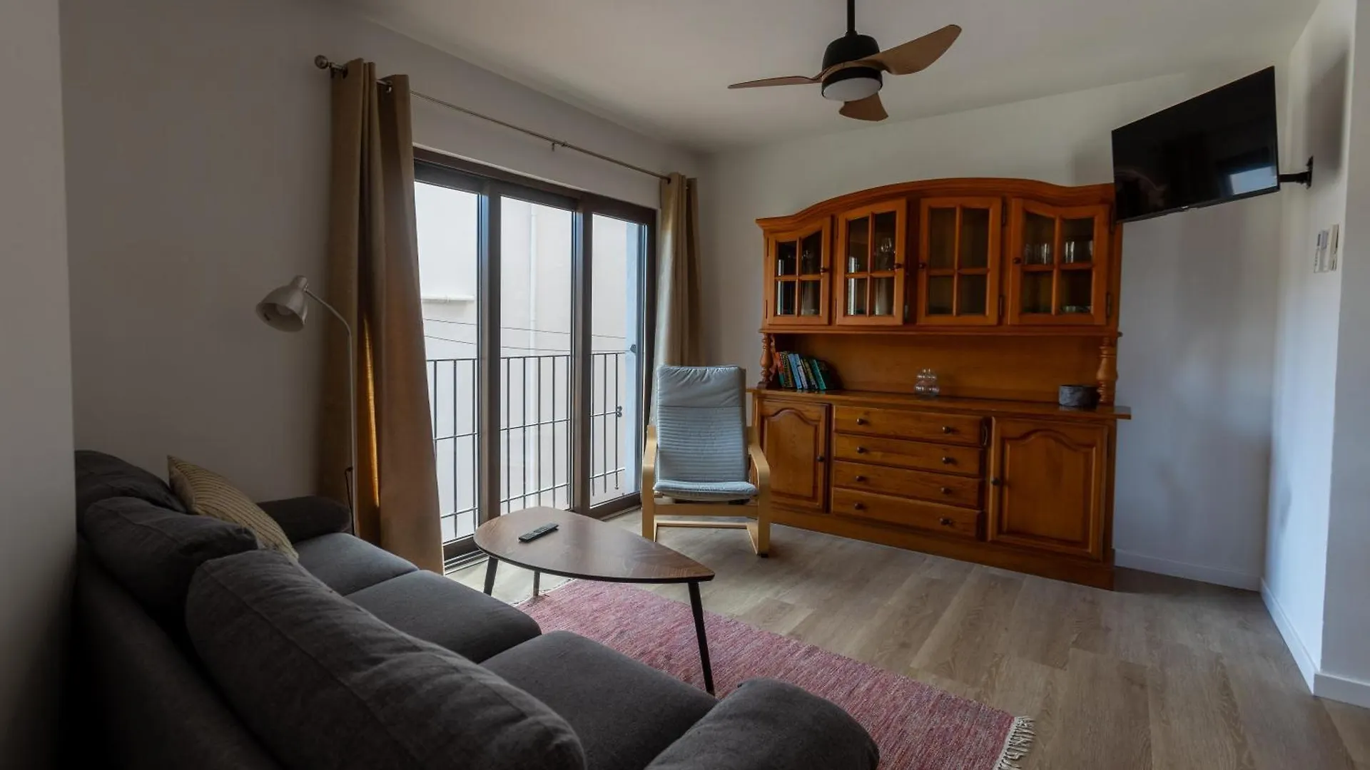 Seamount, A Beautiful House Overlooking تاماريو بيت للعطل